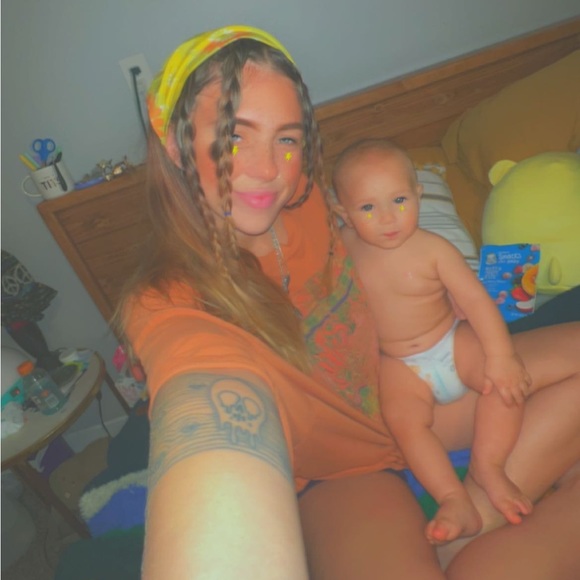 ABOUT ME AND Z - Picture 9 of 12